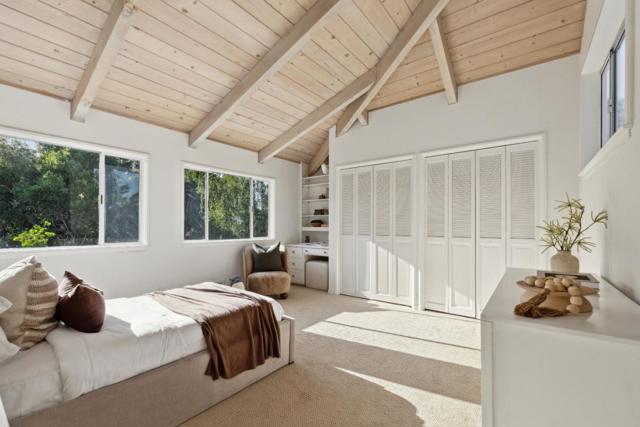 1431 Carlton Road, Hillsborough CA: https://media.crmls.org/mediaz/6f6fafea-9e70-486a-b769-bc5ce8e4c652.jpg