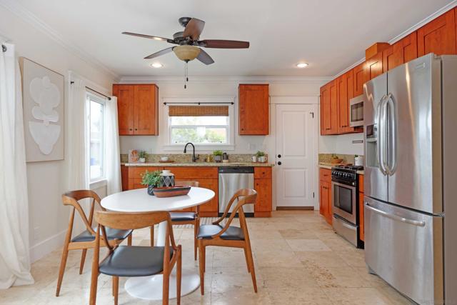 4603 35th St, San Diego CA: https://media.crmls.org/mediaz/6f708a36-2013-4564-87d9-146dcfd5d0a2.jpg