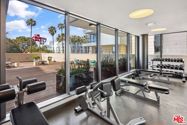 1755 Ocean Avenue, Santa Monica CA: https://media.crmls.org/mediaz/6f70aa91-f446-490a-9784-10ea42b313d7.jpg