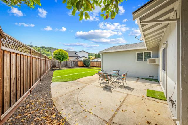702 Cree Drive, San Jose CA: https://media.crmls.org/mediaz/6f70dd6e-94f5-434e-bed4-8ecaa8509b23.jpg