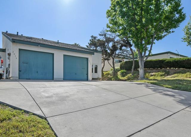 2017 Crofton Street, Spring Valley CA: https://media.crmls.org/mediaz/6f70e564-2814-466c-adca-b69b5f6298ff.jpg