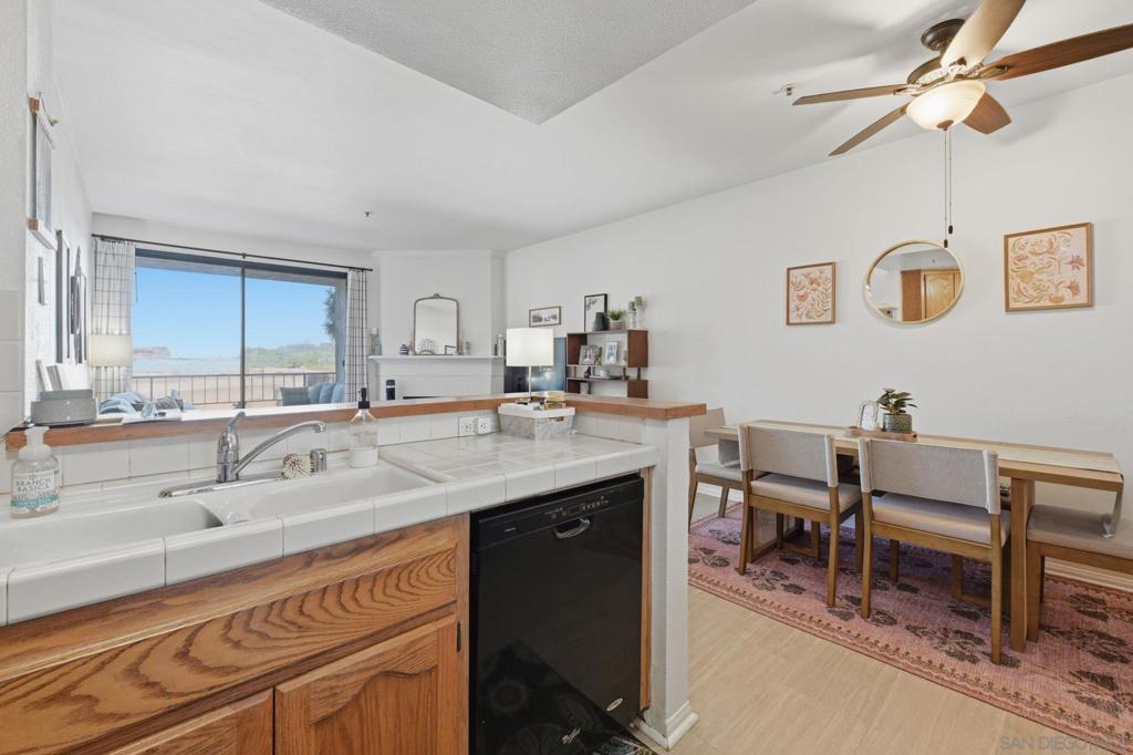 5895 Friars Rd - photo 12