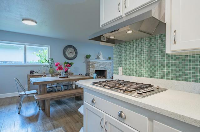 29 Karen Drive, Watsonville CA: https://media.crmls.org/mediaz/6f7140ee-3e16-42ac-9bc9-a344ac6f5199.jpg