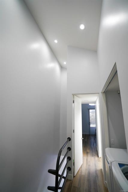 Detail Gallery Image 25 of 32 For 922 Sealane Dr #B,  Encinitas,  CA 92024 - 2 Beds | 2 Baths