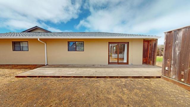 1127 Montecito Circle, Salinas CA: https://media.crmls.org/mediaz/6f7198ef-69c9-406d-ac30-36179826b7f8.jpg