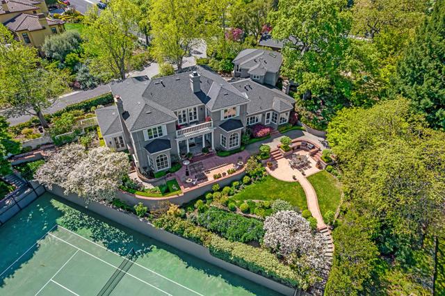 1205 Trinity Drive, Menlo Park CA: https://media.crmls.org/mediaz/6f71a6f4-7f86-4261-8f06-caadd0d210bc.jpg