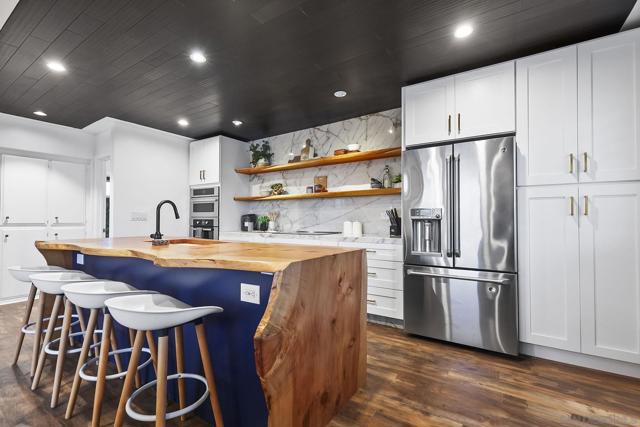 MLS #250030505SD image #12