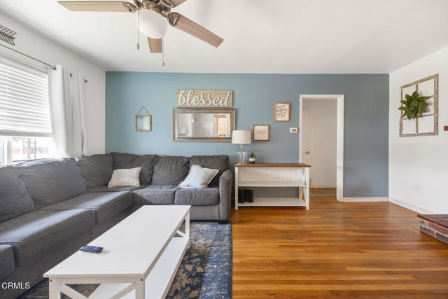 Detail Gallery Image 6 of 39 For 409 E Carroll Ave, Glendora,  CA 91741 - 3 Beds | 1/1 Baths