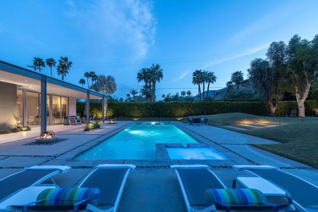 633 N Belardo Road, Palm Springs CA: https://media.crmls.org/mediaz/6f74d110-8ed2-4e69-9bc5-9438bc4450c1.jpg