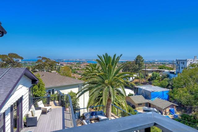3115 Edith Ln, San Diego CA: https://media.crmls.org/mediaz/6f74f7cc-187e-4ab2-86c5-257fdc72d009.jpg