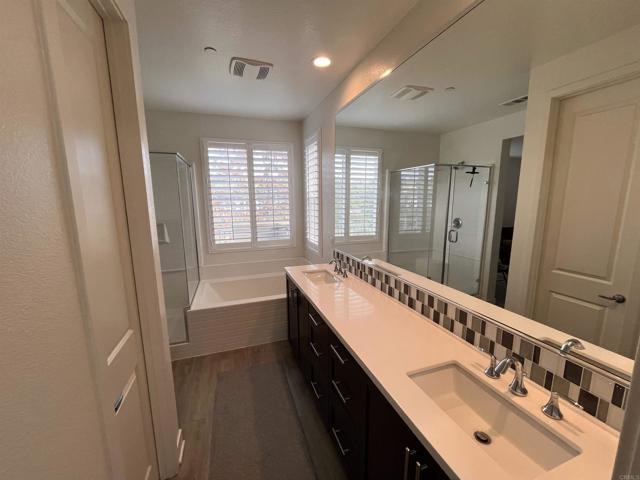 Detail Gallery Image 27 of 31 For 3336 Campo Azul Court Ct, Carlsbad,  CA 92010 - 3 Beds | 2/1 Baths