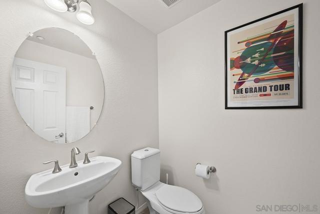 MLS #250032907SD image #31