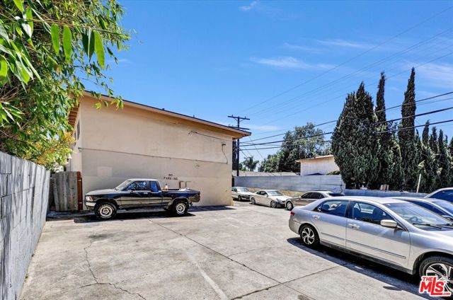 Image 10 of 15 For 5005 Axtell Street