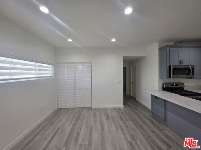 25226 Loytan Street, Torrance, California 90505, 2 Bedrooms Bedrooms, ,1 BathroomBathrooms,Residential Lease,Sold,Loytan,25614351