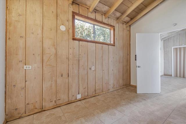 Image 28 of 77 For 2735 Soquel Avenue