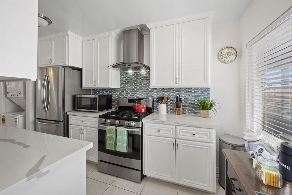 4727 Greene Street - photo 11