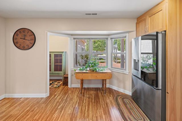 10 Boronda Way, Del Rey Oaks CA: https://media.crmls.org/mediaz/6f7b1ef0-51b5-4848-8ae1-09614123f245.jpg