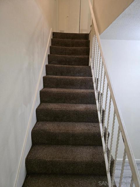 1332 LA TEMPRA CORTE, Chula Vista CA: https://media.crmls.org/mediaz/6f7b5b3e-39b4-49d5-bd53-a0bec85d094b.jpg