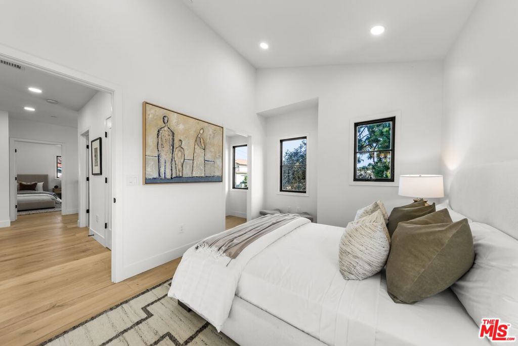 MLS #26850701 image #19