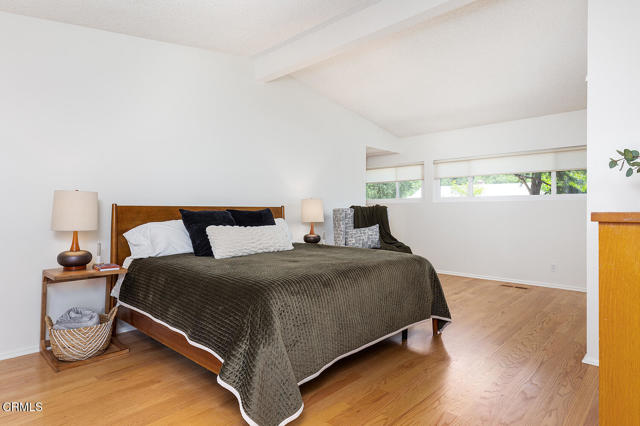 304 Mesa Lila Road, Glendale CA: https://media.crmls.org/mediaz/6f7bc2c5-9de8-4e44-946c-3655f5247b78.jpg