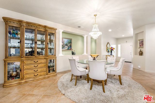 850 Ventana, Palm Springs, CA 92262