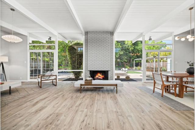 969 Eichler Drive, Mountain View CA: https://media.crmls.org/mediaz/6f7cc557-54b6-456f-bdf9-8b5a8e7b2c21.jpg