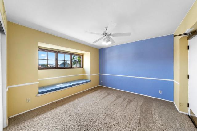 12417 Shropshire Lane, San Diego CA: https://media.crmls.org/mediaz/6f7cc56c-a690-4b8f-9e6a-c40e716b33d1.jpg