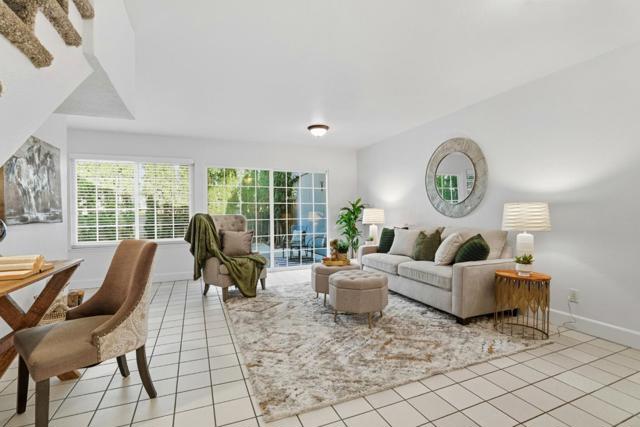 215 Elm Wood Court, Los Gatos CA: https://media.crmls.org/mediaz/6f7cdb65-81f4-4c7e-98c1-cf6fe3b1b5ed.jpg