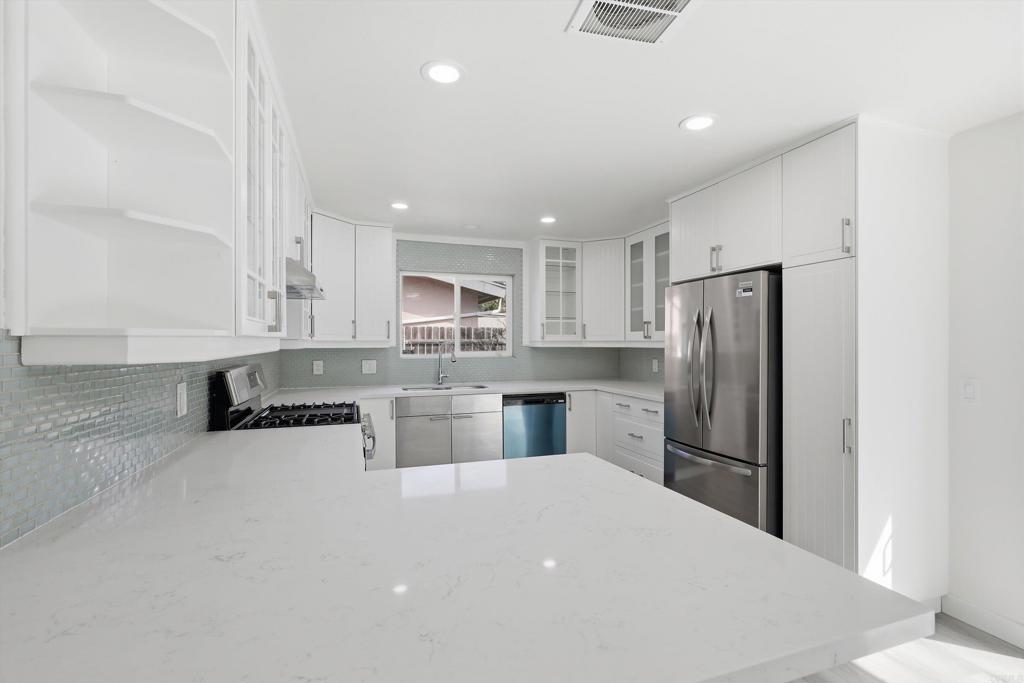 13641 Carriage Rd - photo 12