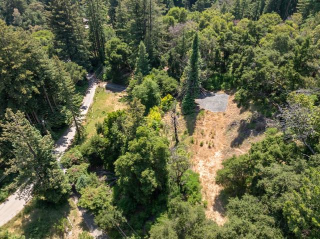 201 Hill House Road, Boulder Creek CA: https://media.crmls.org/mediaz/6f7f1485-b53f-4bae-a5ca-1428e8bd9913.jpg