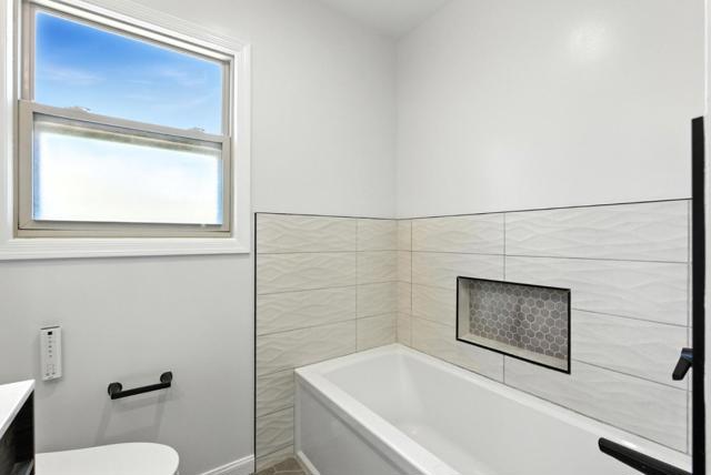 583 Hawthorne Avenue, San Bruno CA: https://media.crmls.org/mediaz/6f7f5a55-c37c-496a-b2d5-87d76ce2f0be.jpg