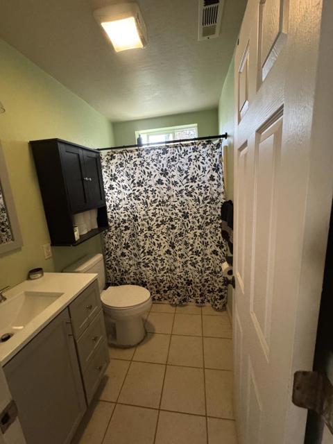401 San Joaquin Avenue, Antioch CA: https://media.crmls.org/mediaz/6f80511f-b970-4a28-a5f7-fc1c12613f0d.jpg