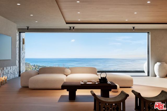 30015 Andromeda Lane, Malibu CA: https://media.crmls.org/mediaz/6f8111aa-4ea9-4d1e-8bfd-0fa60e32d375.jpg