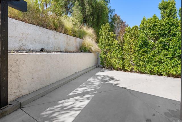 Detail Gallery Image 34 of 43 For 1756 Still Water Glen, Escondido,  CA 92026 - 2 Beds | 2 Baths