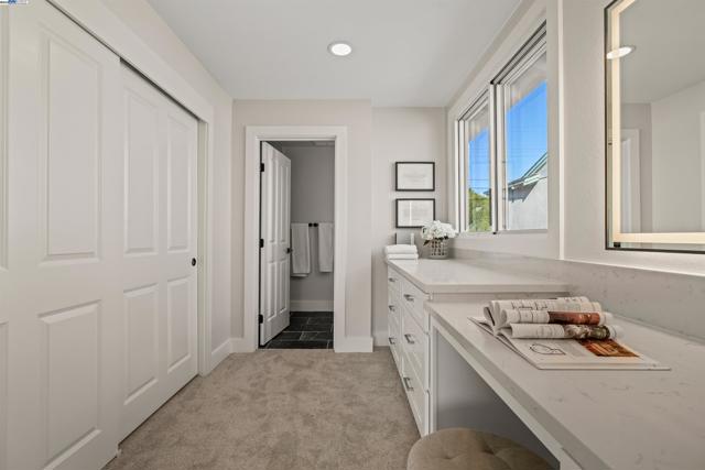 625 3rd Ave, San Bruno CA: https://media.crmls.org/mediaz/6f81762b-dfa0-4704-a909-820ac1bd14e9.jpg
