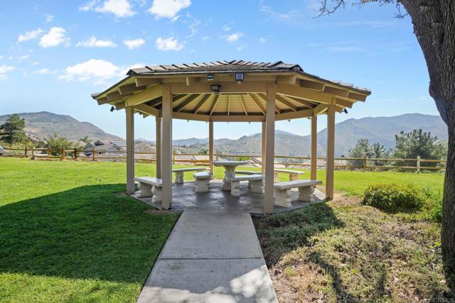 Detail Gallery Image 29 of 29 For 1213 Bitterbush Ln, El Cajon,  CA 92019 - 3 Beds | 2 Baths