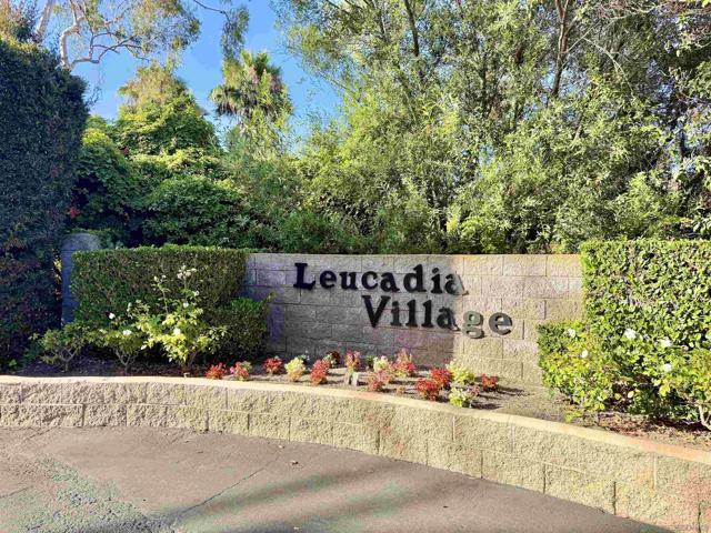 543 Rockport Ct, Encinitas CA: https://media.crmls.org/mediaz/6f82549b-f8e4-49b6-9e4b-8cdfed5ee381.jpg
