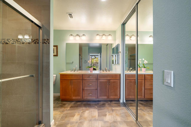 54396 Shoal Creek, La Quinta CA: https://media.crmls.org/mediaz/6f83e745-8b14-4913-85be-6f82a059842b.jpg