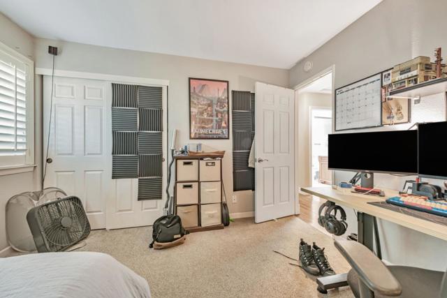 6555 Timberview Drive, San Jose CA: https://media.crmls.org/mediaz/6f840645-8c5e-46eb-af77-d7620ef1fa2f.jpg