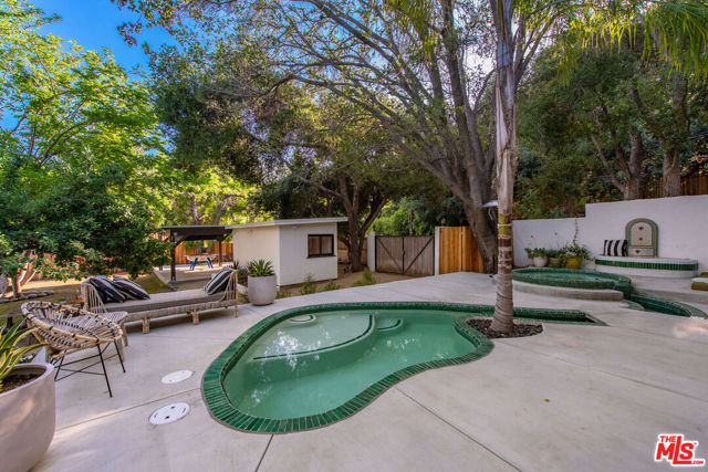 1362 OLD TOPANGA CANYON Road photo 4