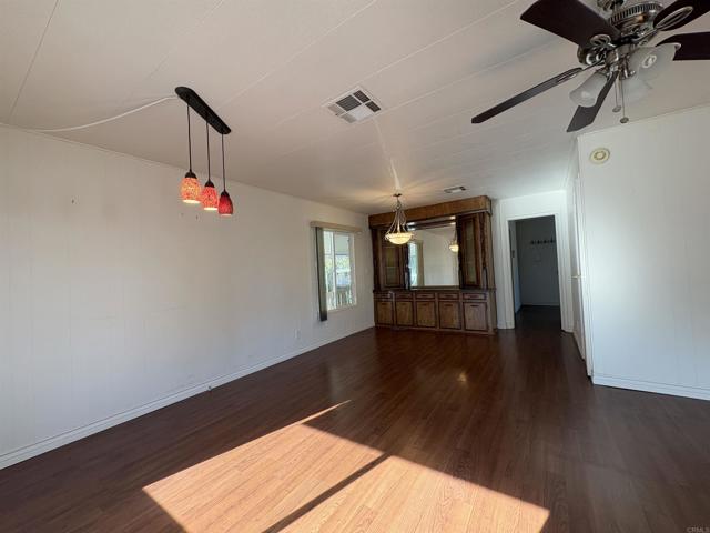 Detail Gallery Image 15 of 58 For 1490 S Orange Ave #127,  El Cajon,  CA 92020 - 2 Beds | 2 Baths