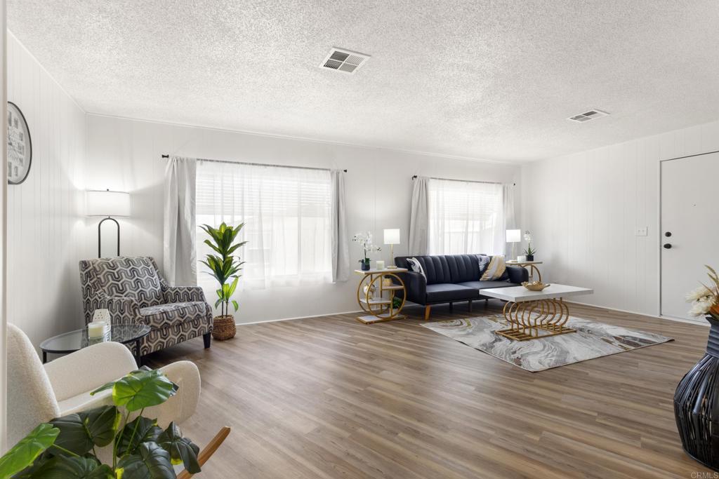 155 Las Flores Drive - photo 3