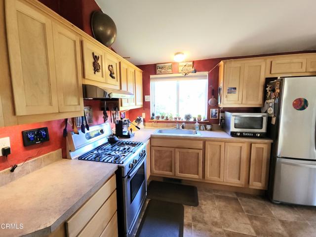 Detail Gallery Image 9 of 33 For 33890 Albion River South Side Rd, Albion,  CA 95410 - 3 Beds | 2 Baths