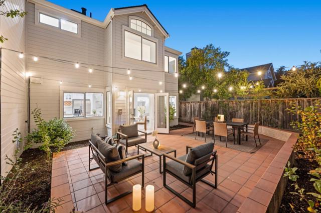 445 Mcdonnel Road, Alameda CA: https://media.crmls.org/mediaz/6f8918b6-b5f7-4fc1-b69a-32c4926a6f67.jpg