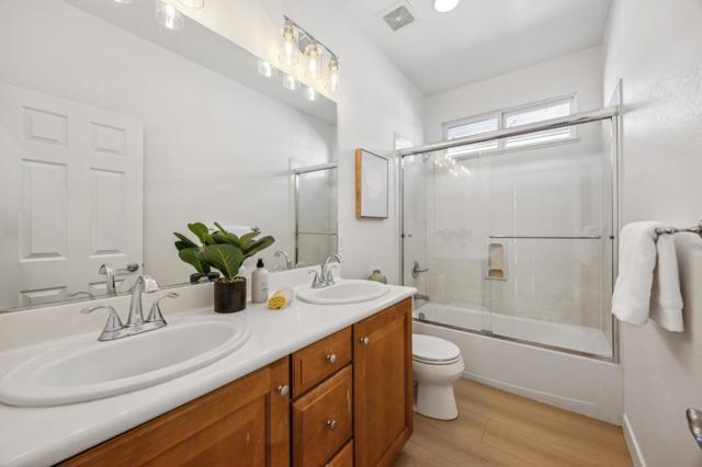325 Rayos Del Sol Drive, San Jose CA: https://media.crmls.org/mediaz/6f89801c-b83c-40a5-bfe9-baae0de1dc0d.jpg