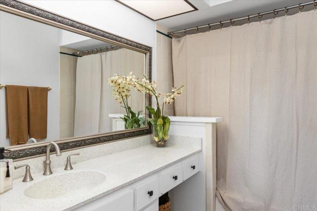 Detail Gallery Image 22 of 33 For 1113 Wren, Escondido,  CA 92026 - 2 Beds | 2/1 Baths