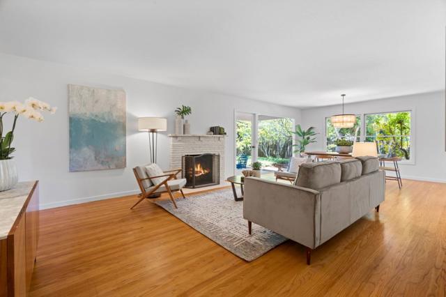 2423 Emerson Street, Palo Alto CA: https://media.crmls.org/mediaz/6f8bb728-c1f4-46be-8353-cf735d728820.jpg