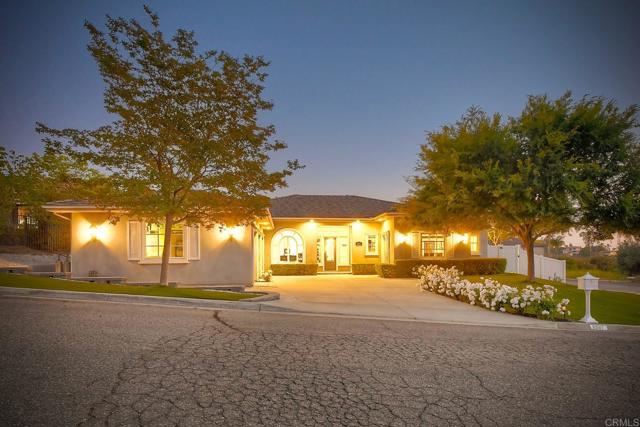 Detail Gallery Image 55 of 71 For 2507 Walinca Way, Vista,  CA 92084 - 4 Beds | 4 Baths