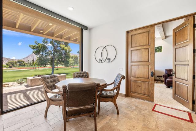 49006 Foxtail Lane, Palm Desert CA: https://media.crmls.org/mediaz/6f8c3962-a36e-43e5-8847-574969393b9f.jpg