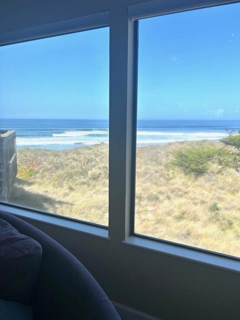 101 Shell Drive, Watsonville CA: https://media.crmls.org/mediaz/6f8cbf84-f965-49a1-9d97-76df45c3019f.jpg